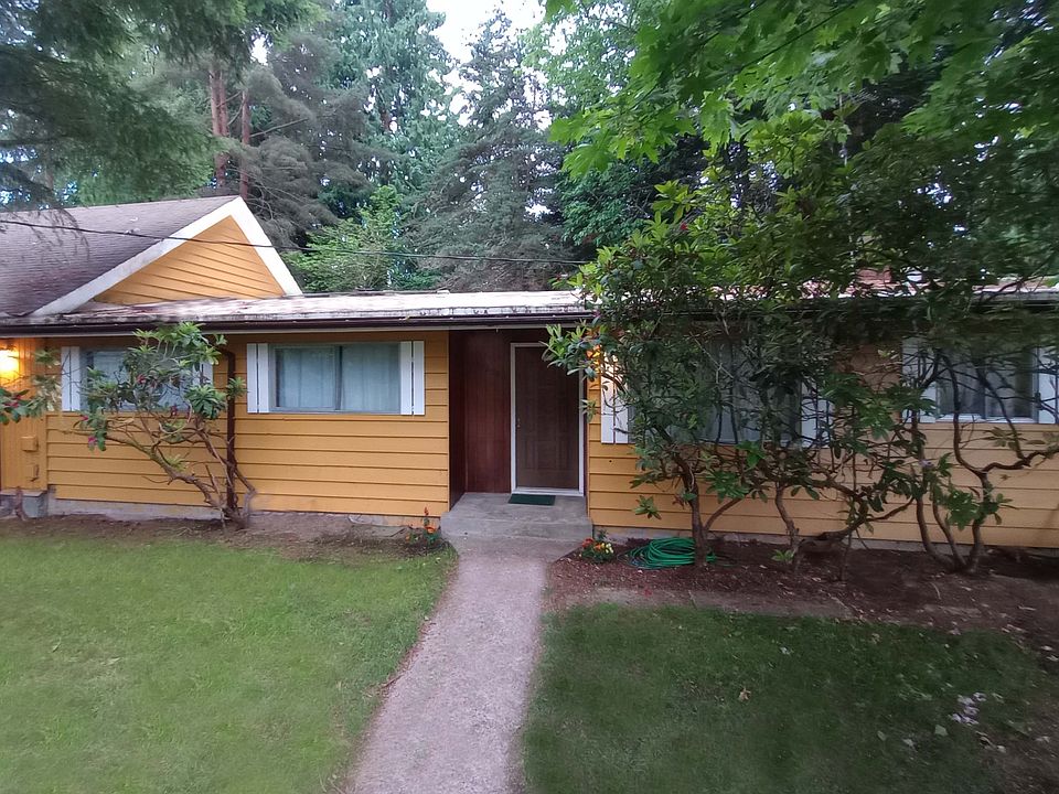 1st image of 17253 44th Ave NE
