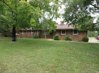 1594 Lenora Cir, Lincolnton, NC 28092