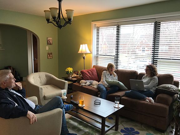 3rd image of 5235 Winona Ave