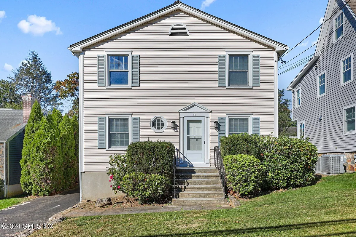 Building Photo - 38 Sheephill Rd