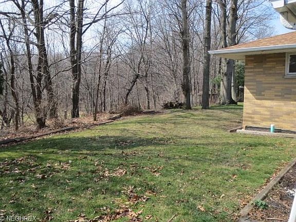 5th image of 7240 Lakeview Dr