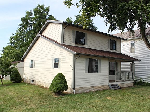 4th image of 187 E Main St