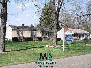1st image of 6328 Barker Dr