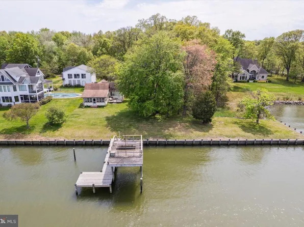 4801 Avery Rd, Shady Side, MD 20764