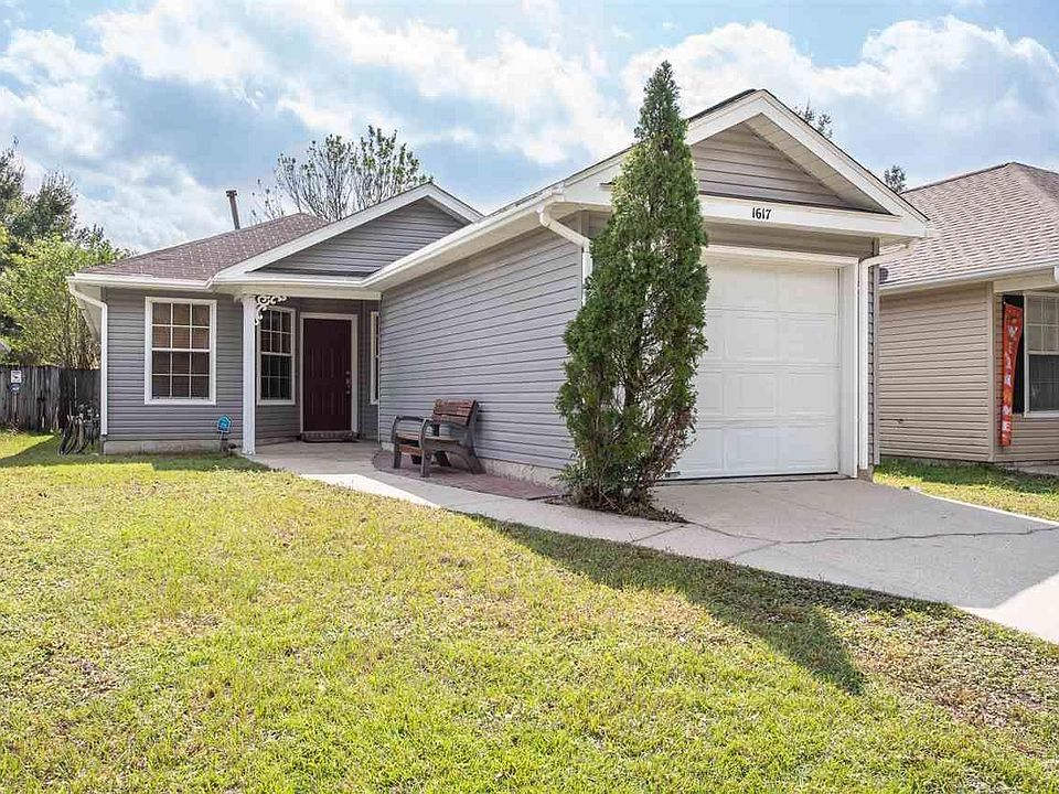 1st image of 1617 Governors Dr