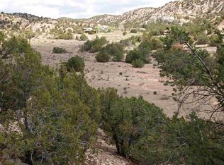 39 Lime Kiln Rd, Lamy, NM 87540