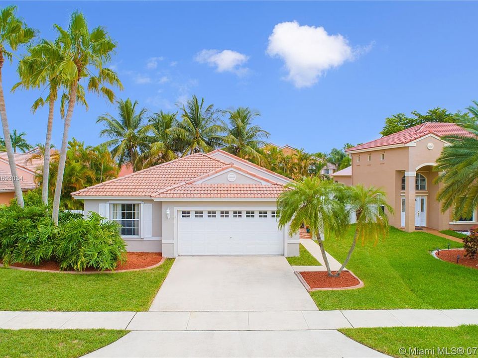 1st image of 1030 NW 191st Ave