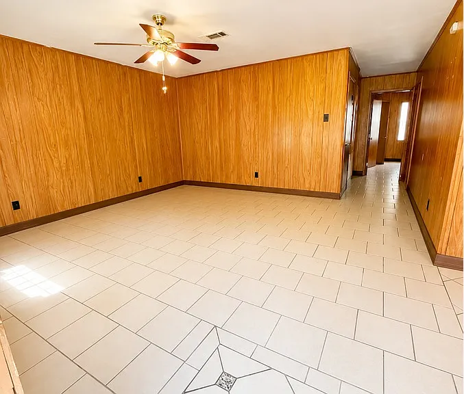 580 Campus St #101 — Photo 5