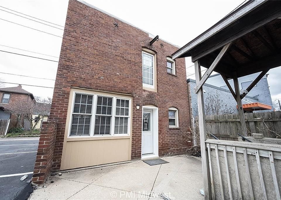 1st image of 874 Virginia Ave #E