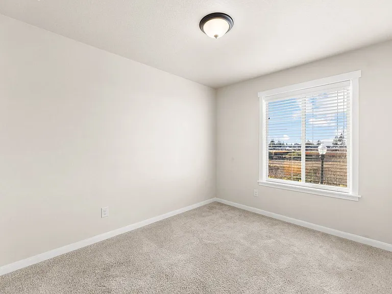 212 N 33rd Ct — Photo 26
