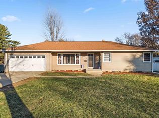 1012 W Ridgeway Ave, Waterloo, IA 50701