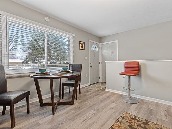 5th image of 223 Liberty Blvd