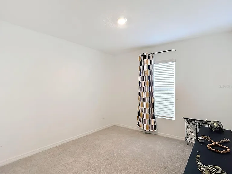 11938 Brae Way — Photo 37