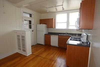 5th image of 4440 N Western Ave #0