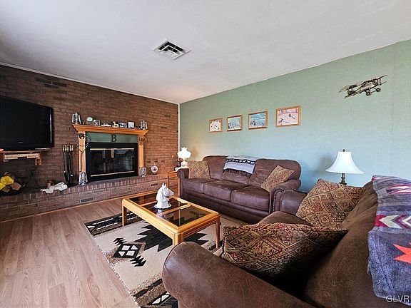 2nd image of 5411 Monocacy Dr E