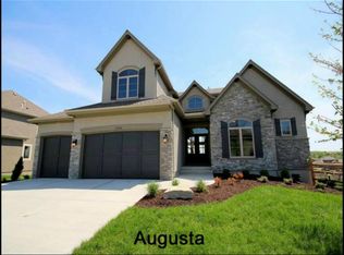 12126 W 164th Ter, Overland Park, KS 66062