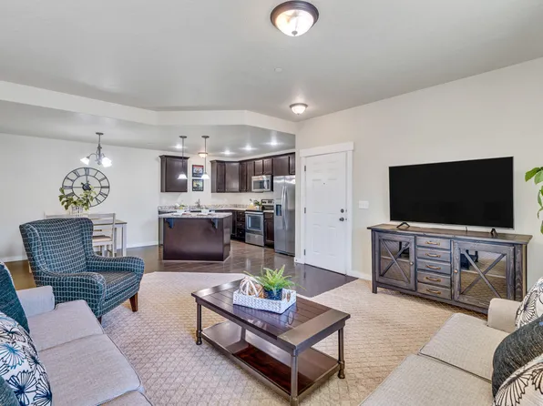 282 W 605 N Unit A, Centerville, UT 84014