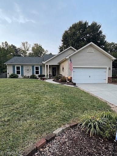 1st image of 6 Kildare Woods Ct