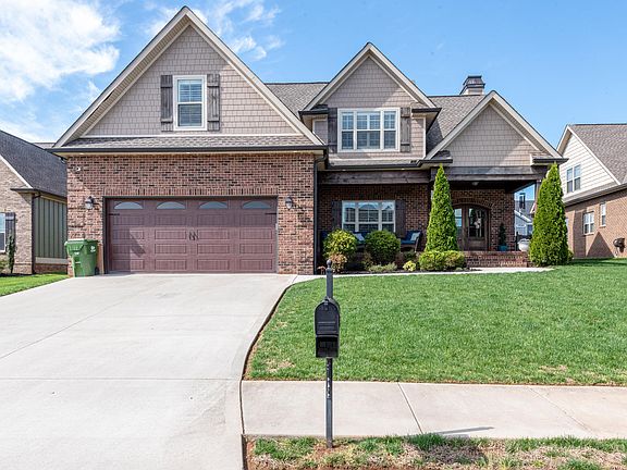 4th image of 2016 Logan Drive