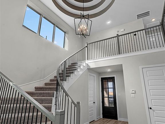 2nd image of 24923 Poppy Terrace Ct