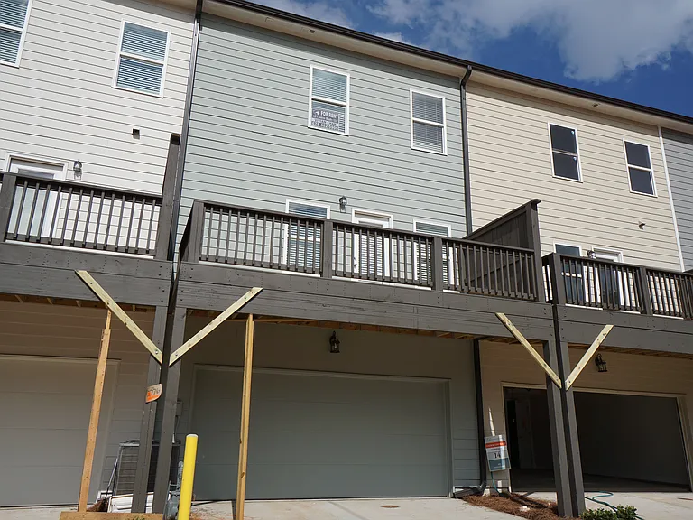 3778 Oxford Cir — Photo 15