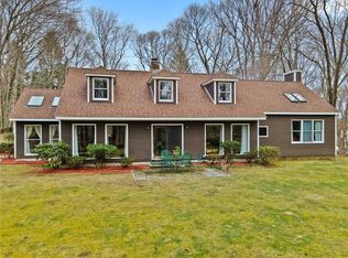 10 Foxx Dr, Lincoln, RI 02865