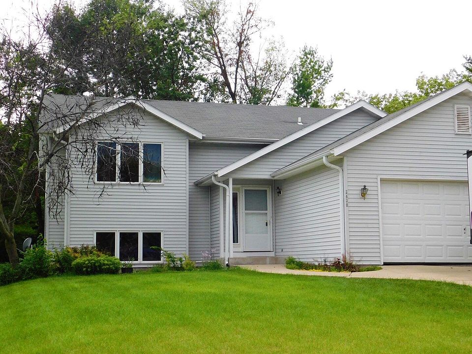 1st image of 2430 Brentwood Dr