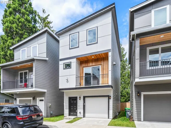 3857 SE 92nd Ave #2, Portland, OR 97266