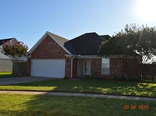 905 Sturch Cv, Marion, AR 72364