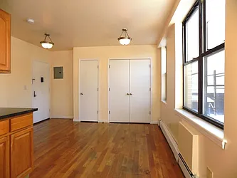 Rented by Empire Deeds LLC 