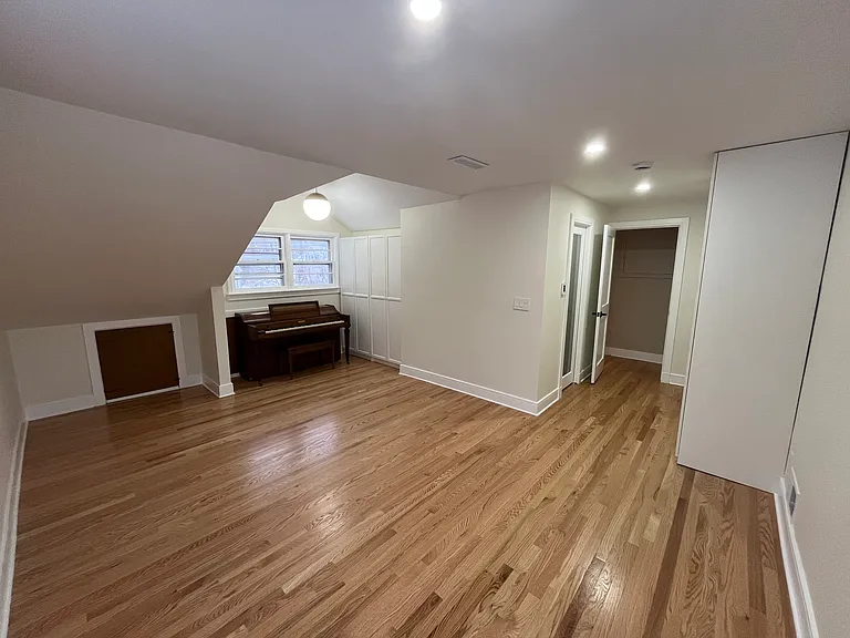 104 Hillcrest Dr — Photo 13