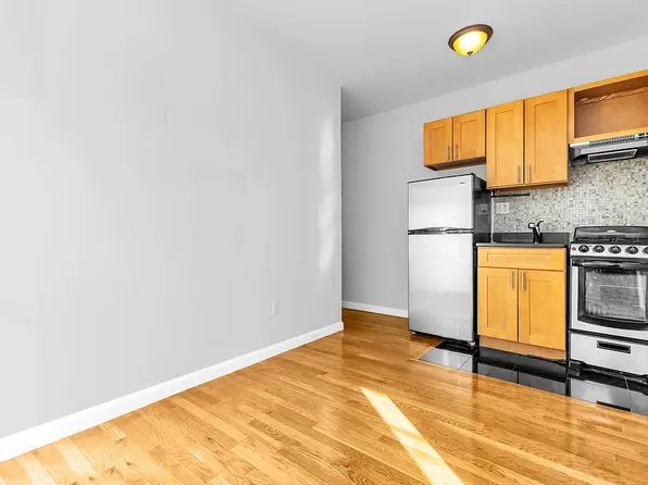 101 Delancey Street image 1 of 6