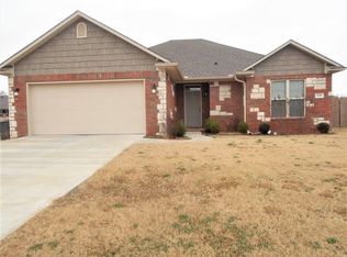 128 Honeysuckle St, Alma, AR 72921