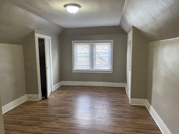 5th image of 12 Demmer Ave Floor 2