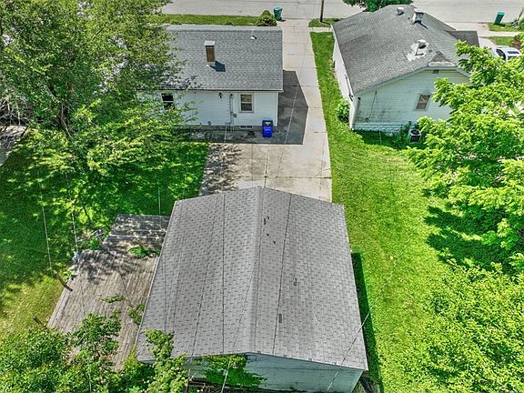5th image of 1314 E Lawrence St