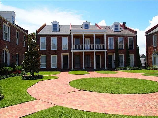 1st image of 650 Robert E Lee Blvd