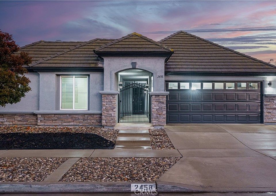 1st image of 2458 Bentley Ave