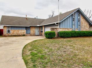 7704 NW 26th St, Bethany, OK 73008