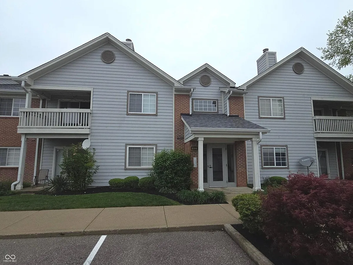 Building Photo - 8314 Glenwillow Ln #101
