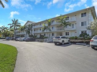 3031 Sandpiper Bay CIR #F106, NAPLES, FL 34112