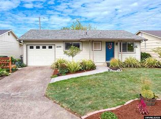 1655 Rainier Rd, Woodburn, OR 97071