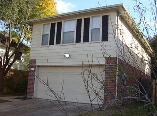 8130 Golf Green Cir, Houston, TX 77036