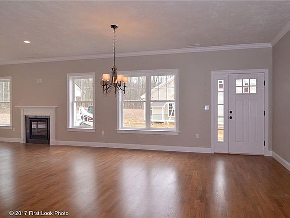 4th image of 5 Fairway Dr #5B