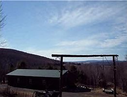 2nd image of 881 W Hill Rd