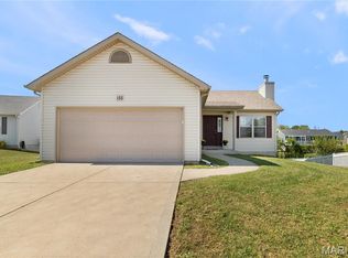 155 Trotters Creek Ln, Wright City, MO 63390