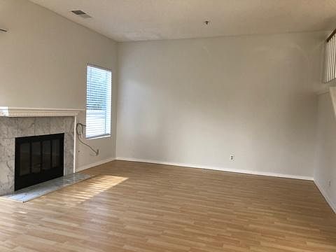 4th image of 25410 Southwick Dr APT 109