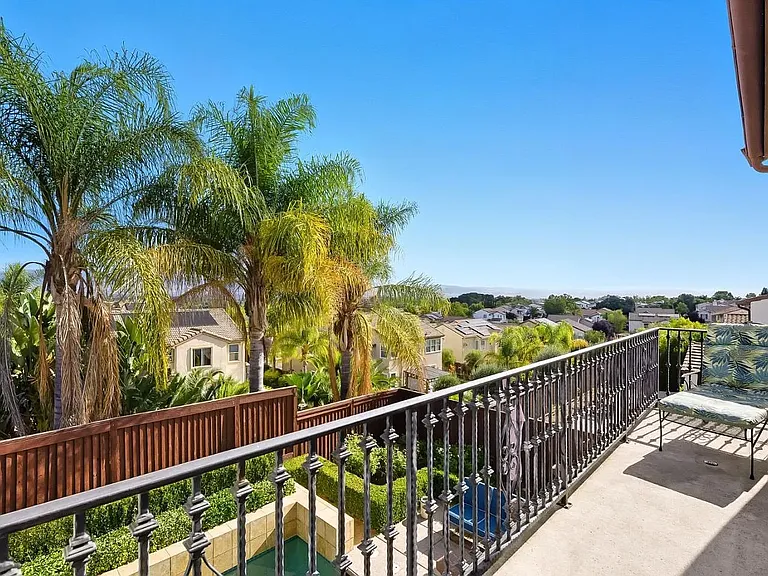 Eagle Ridge Dr — Photo 15