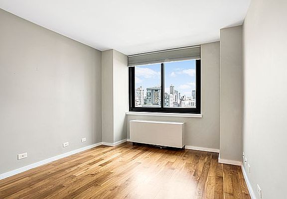 5th image of 515 E 72nd St APT 16A