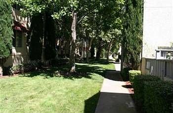 2nd image of 1627 10th St #2