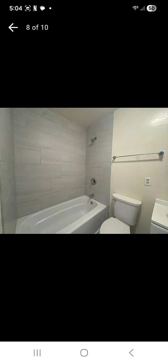 Building Photo - 3141 38th Ave #2